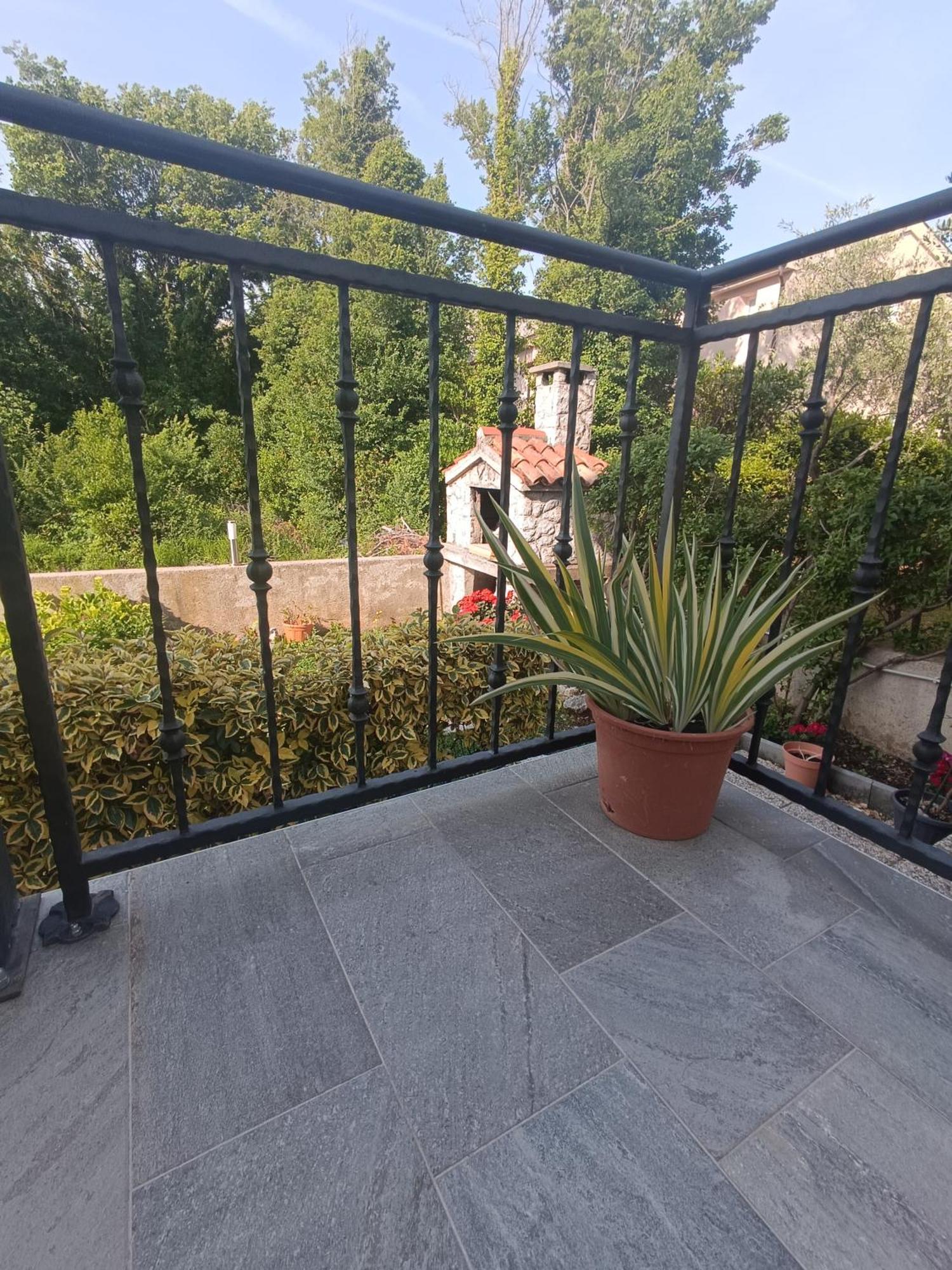 Apartments Kraljic I Baška Exteriér fotografie